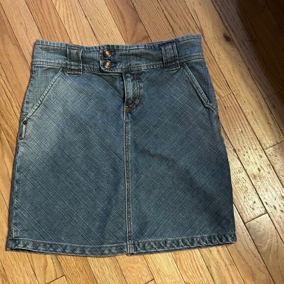 Limited Edition Gap‎ Jeans Blue Denim Knee Length Back Slit Skirt Women's SZ 6 - Picture 1 of 2